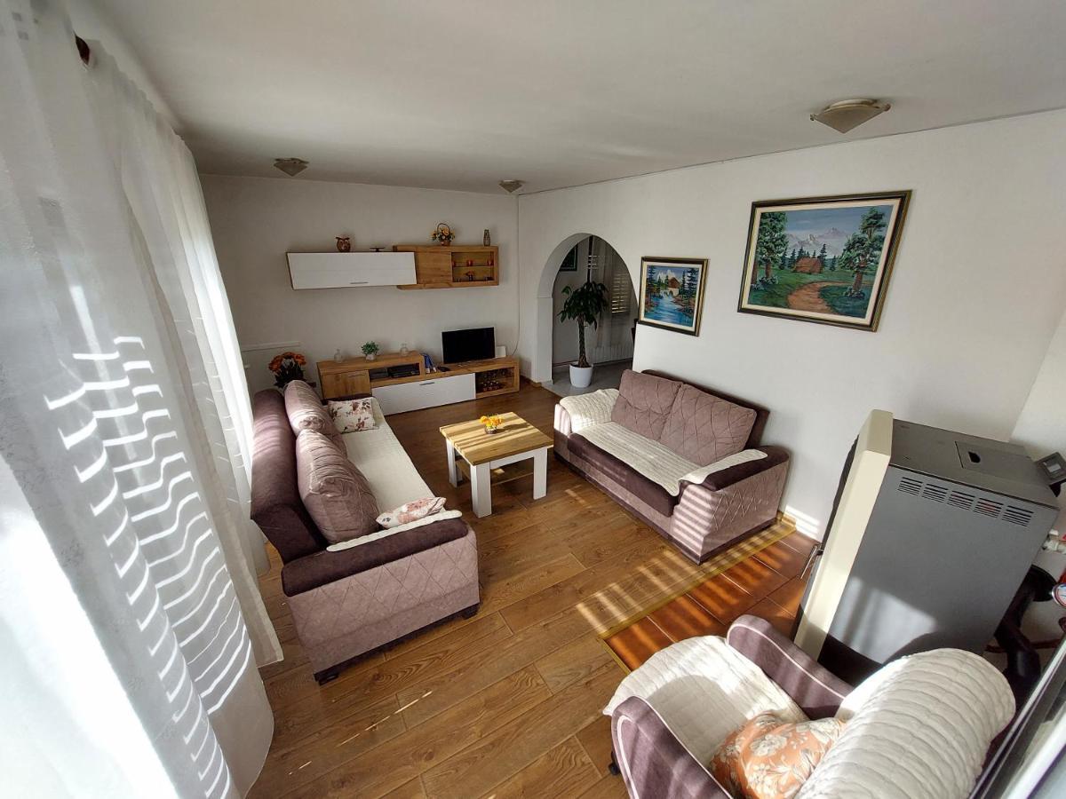 Holiday Home Milanovic Цетине Экстерьер фото